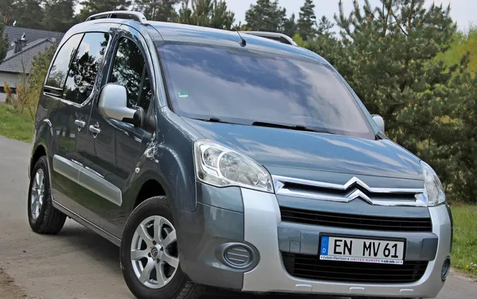 citroen berlingo Citroen Berlingo cena 27900 przebieg: 166000, rok produkcji 2010 z Jastrowie